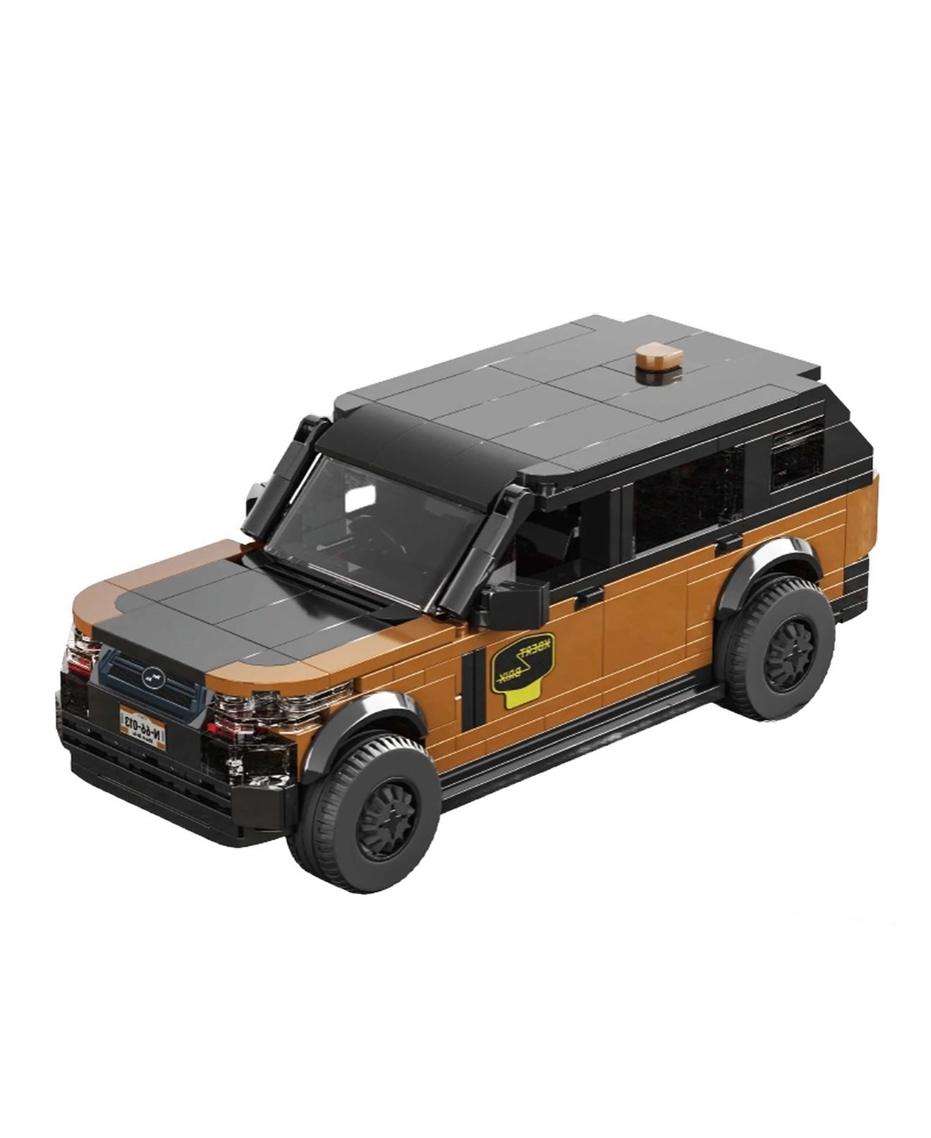 RevvBlox 66013 Real Traveller P400 in sleek design, showcasing features and details of the travel accessory.