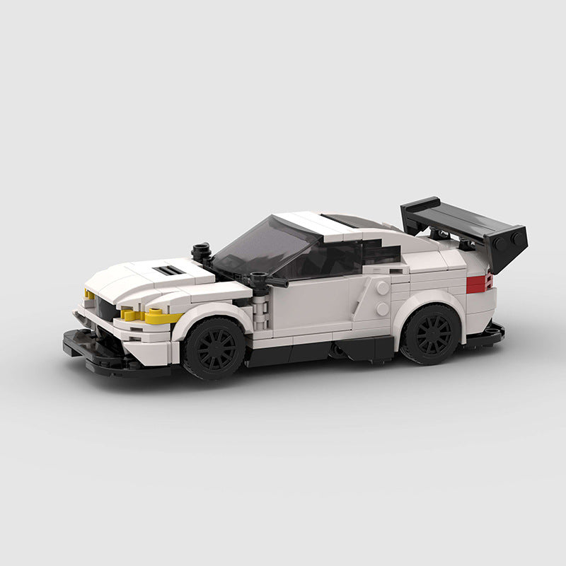 BMW M4 F82 - RevvBlox