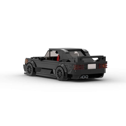 Mercedes-Benz 190E - RevvBlox
