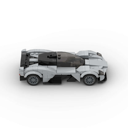Aston Martin Valkyrie - RevvBlox