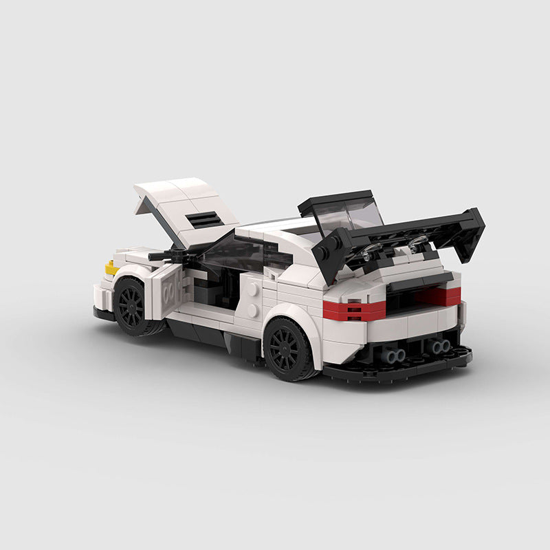 BMW M4 F82 - RevvBlox