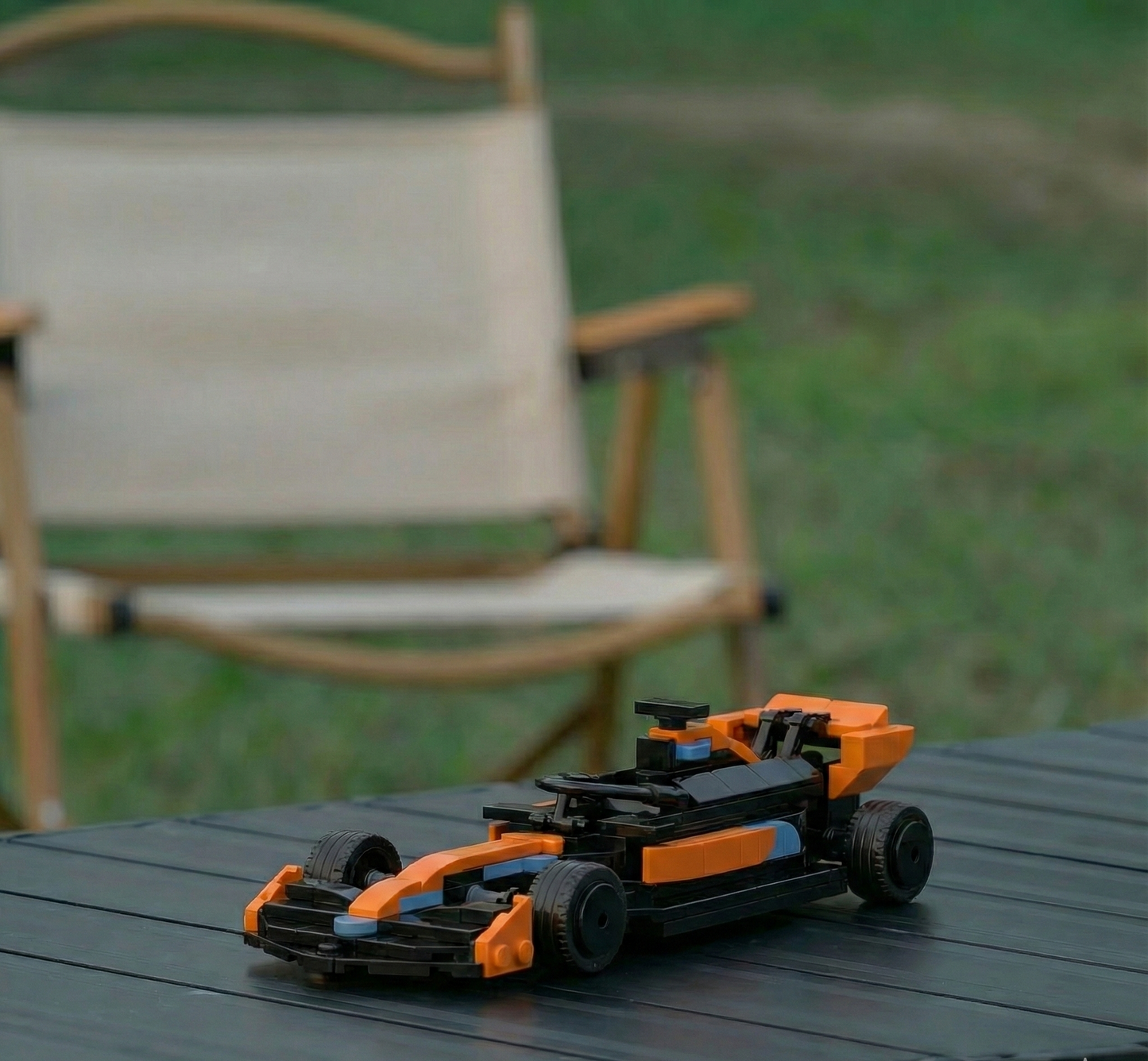 McLaren F1 MCL60 - RevvBlox